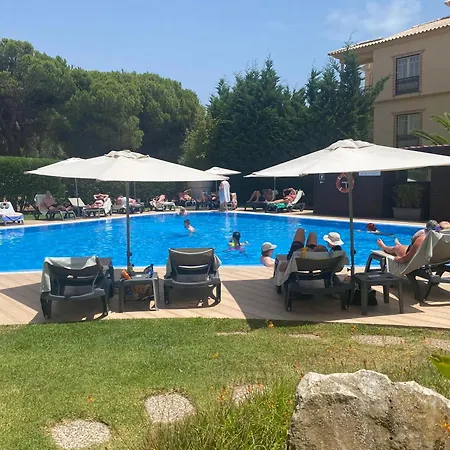 Sunbliss - Praia, Piscina E Localização *