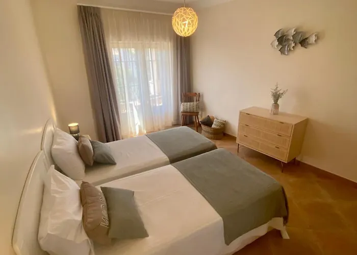 Appartement Sunbliss - Praia, Piscina E Localização